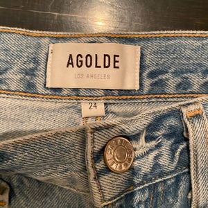 A golde super cute jeans